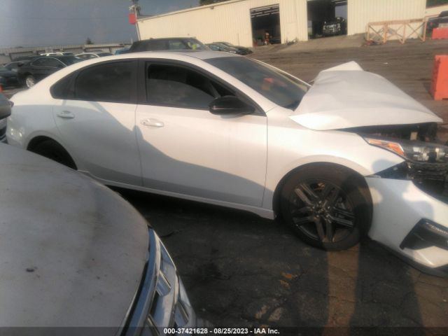 3KPF34AD2ME287266 KIA Forte Gt-line