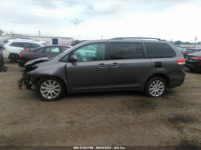 2012 TOYOTA SIENNA XLE/LTD VIN: 5TDDK3DC2CS032922