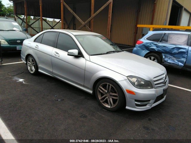 2013 MERCEDES-BENZ C-CLASS C 250 VIN: WDDGF4HB5DA804407