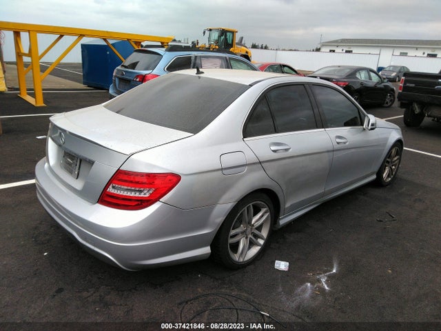2013 MERCEDES-BENZ C-CLASS C 250 VIN: WDDGF4HB5DA804407
