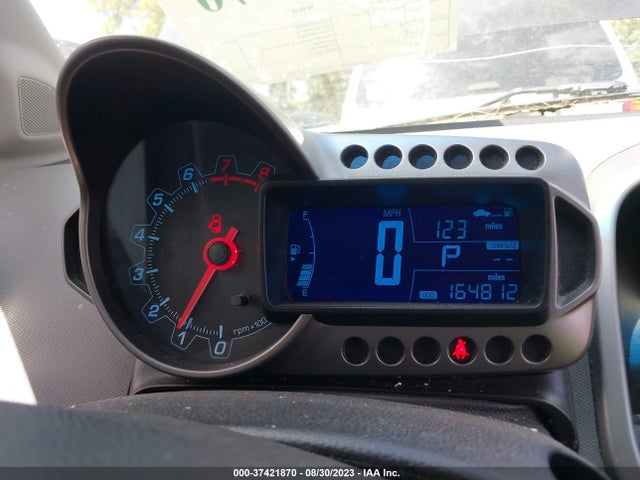 Chevrolet SONIC LT 2014 1G1JC5SH5E4110451 Image 7