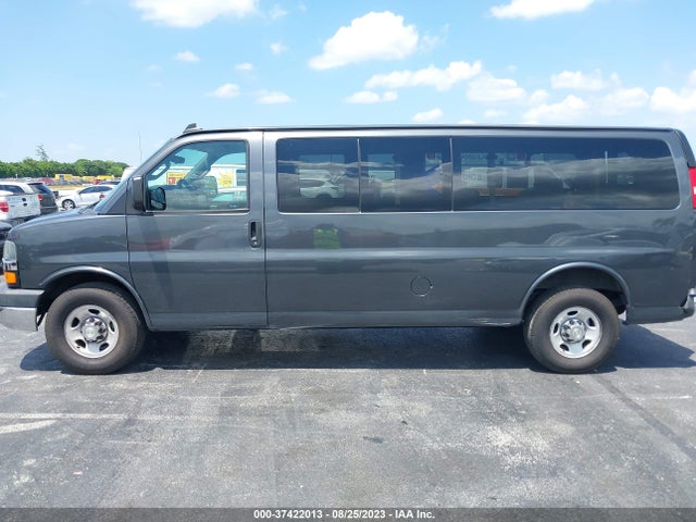 Chevrolet Express Passenger Lt 2016 1GAZGPFG7G1234035 Image 14