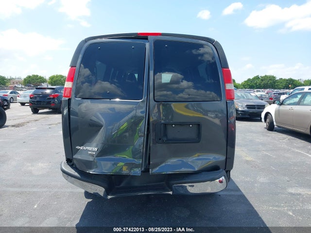 Chevrolet Express Passenger Lt 2016 1GAZGPFG7G1234035 Image 16