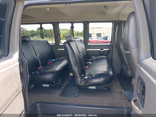 Chevrolet Express Passenger Lt 2016 1GAZGPFG7G1234035 Image 8