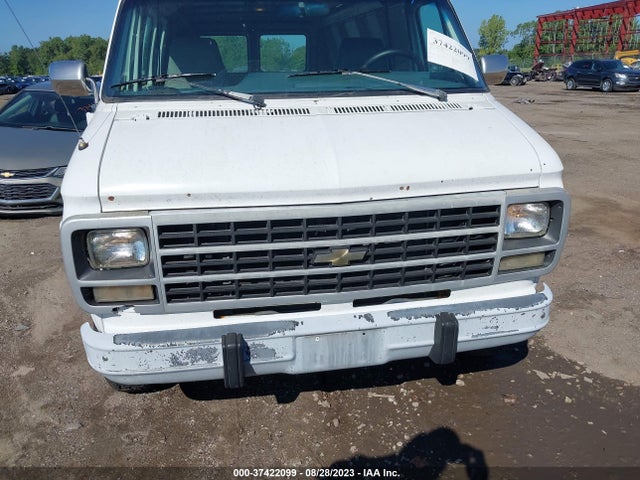 1994 CHEVROLET G20 VIN: 1GCEG25K7RF140239