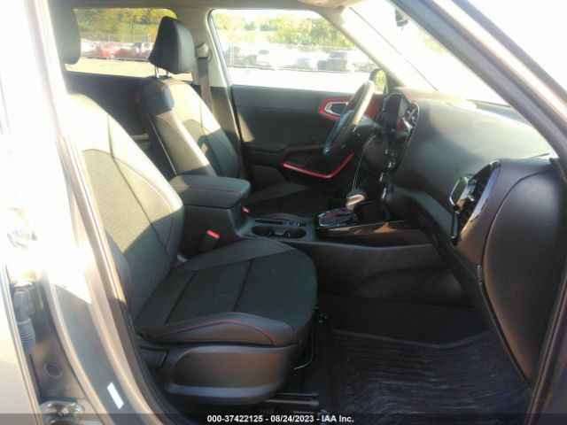 KNDJ53AU5P7883801 KIA Soul Gt-line