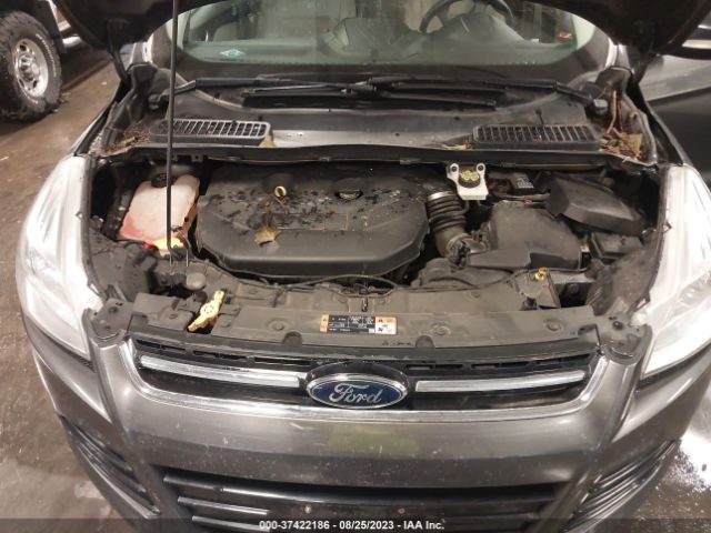 1FMCU9J93FUB94197 Ford Escape Titanium