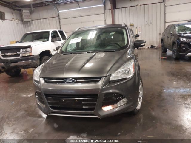 1FMCU9J93FUB94197 Ford Escape Titanium