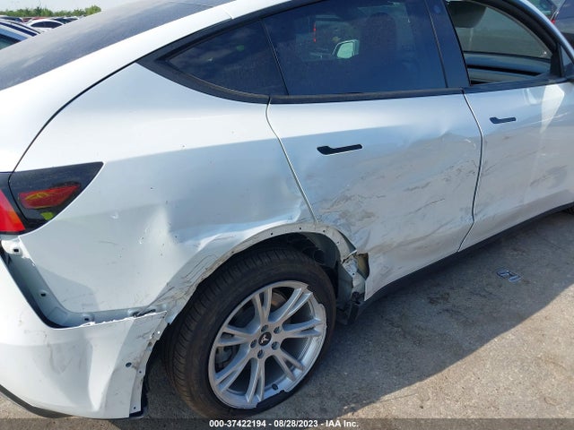 5YJYGDEE9MF254873 Tesla Model Y Long Range
