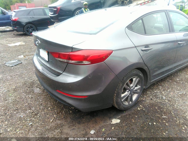 2018 HYUNDAI ELANTRA SEL VIN: 5NPD84LF3JH356271