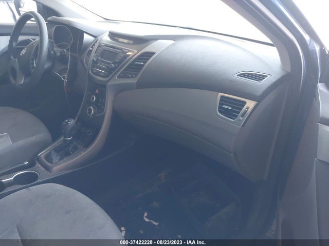 2015 HYUNDAI ELANTRA SE VIN: 5NPDH4AE2FH640640