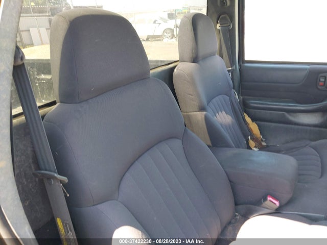 2003 CHEVROLET S-10 LS VIN: 1GCCS14X338273198