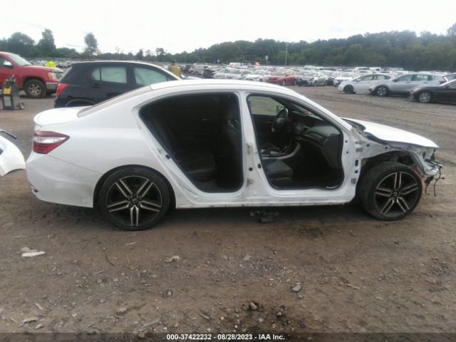 1HGCR2F14HA162574 Honda Accord Sedan Sport Se