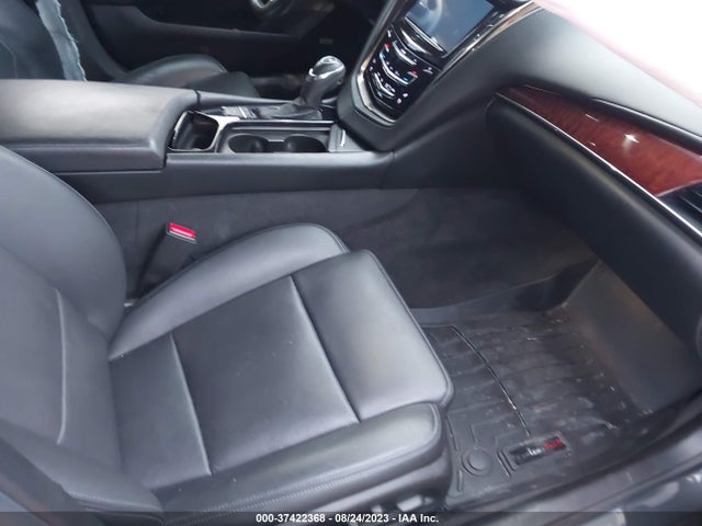 1G6AX5SX2F0143597 Cadillac Cts Sedan Luxury Awd