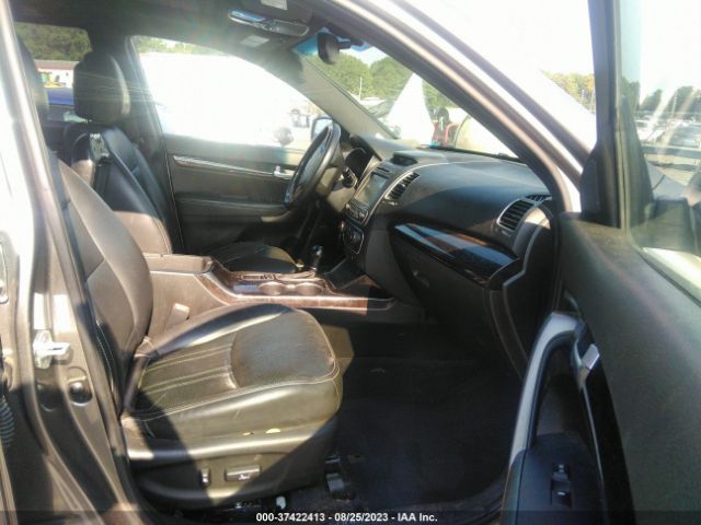 5XYKWDA73EG438152 KIA Sorento Sx Limited