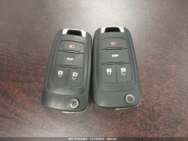 Chevrolet SONIC LS 2015 1G1JB5SH2F4137353 Image 11