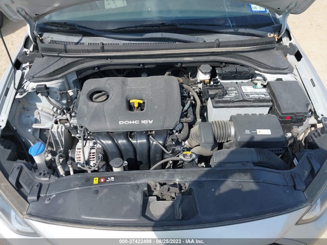 2017 HYUNDAI ELANTRA SE VIN: 5NPD84LF2HH207361