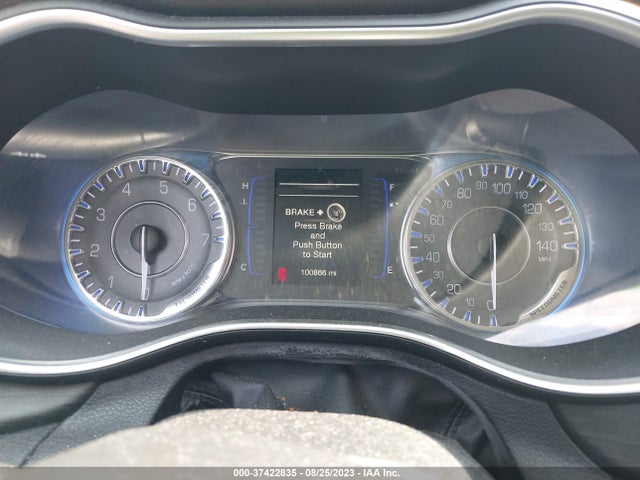 1C3CCCAB9GN175502 Chrysler 200 Limited