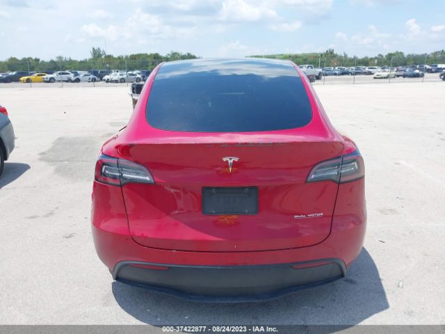 5YJYGDEF0LF011329 Tesla Model Y Long Range/performance