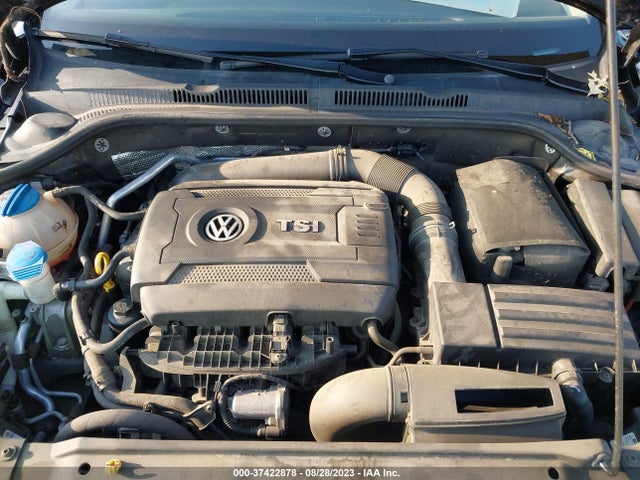 3VWD17AJ0FM226458 Volkswagen Jetta Sedan 1.8t Se W/connectivity