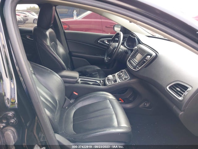 1C3CCCCBXFN618946 Chrysler 200 C