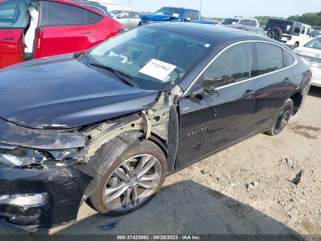 Chevrolet MALIBU LT 2022 1G1ZD5ST3NF204823 Image 2