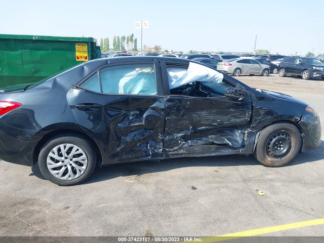 Toyota COROLLA LE 2018 2T1BURHE1JC069269 Image 13