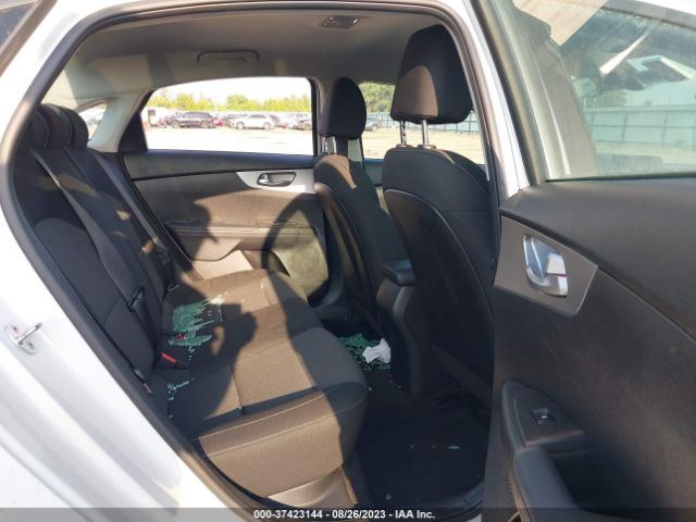 3KPF24AD6NE489175 KIA Forte Lxs