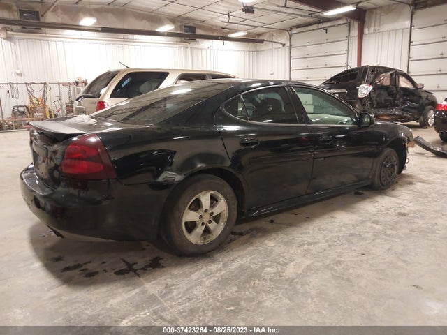 2004 PONTIAC GRAND PRIX GT2 VIN: 2G2WS522241174781