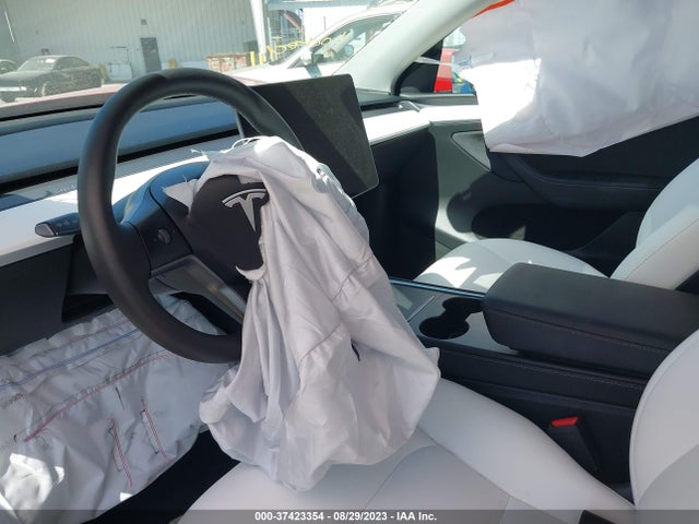2022 TESLA MODEL Y 7SAYGAEE7NF521138 Photo 4