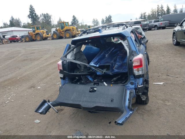 JF2SJAGC8JH562406 Subaru Forester Premium