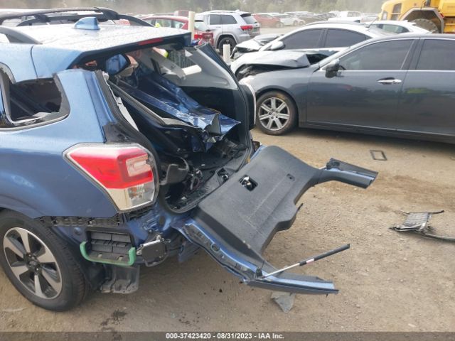 JF2SJAGC8JH562406 Subaru Forester Premium