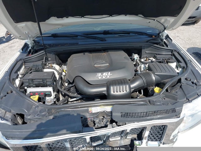 2012 JEEP GRAND CHEROKEE OVERLAND VIN: 1C4RJFCG5CC229552