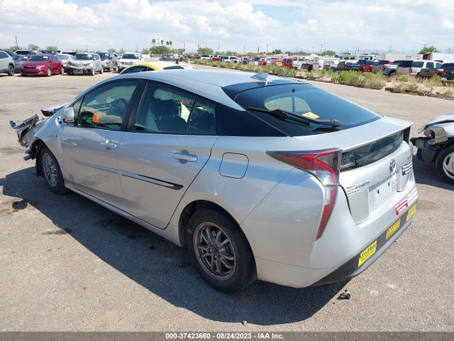 Toyota Prius Three 2017 JTDKARFU3H3535239 Image 3