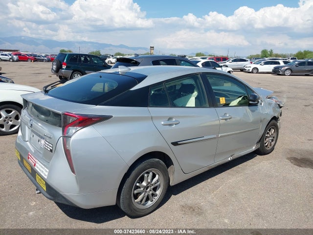 Toyota Prius Three 2017 JTDKARFU3H3535239 Image 4