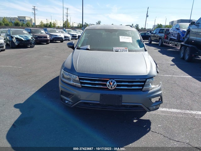 3VV3B7AX5JM037122 Volkswagen Tiguan Sel/se
