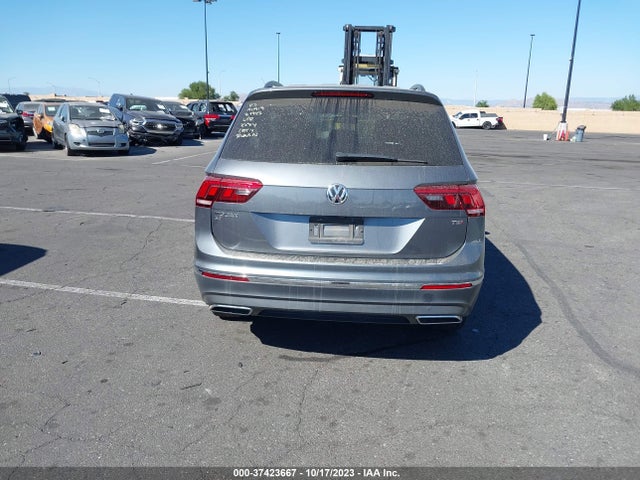 3VV3B7AX5JM037122 Volkswagen Tiguan Sel/se