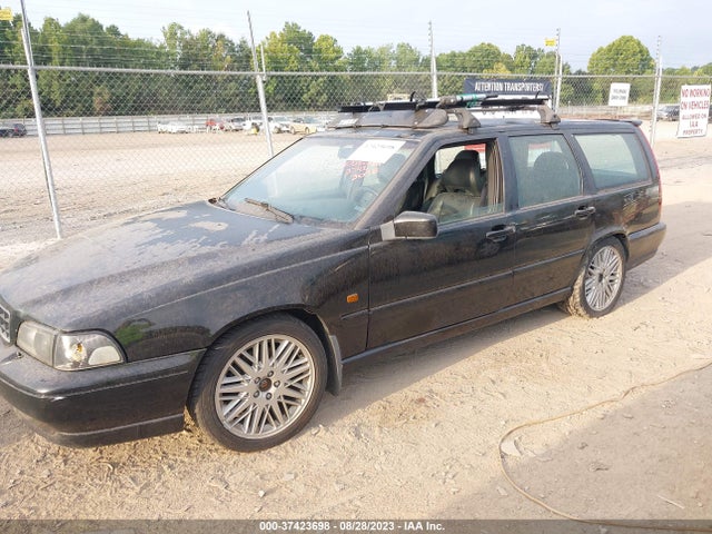 1998 VOLVO V70 T5 VIN: YV1LW5372W2421890