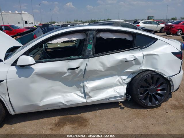 7SAYGDEF7NF543912 Tesla Model Y Performance Dual Motor All-wheel Drive