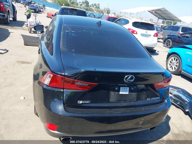 JTHBA1D2XG5003393 Lexus IS 200T