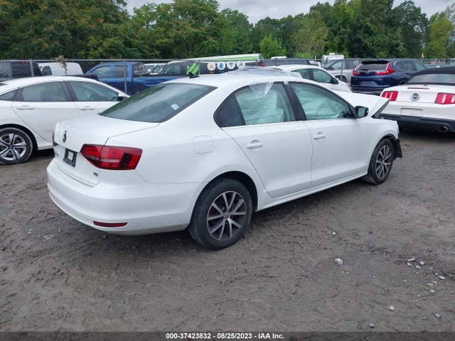 3VWDB7AJ8HM404066 Volkswagen Jetta 1.4t Se