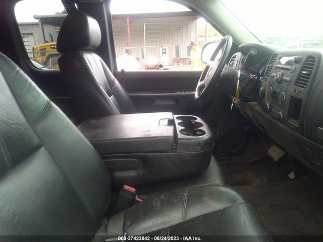 2011 CHEVROLET SILVERADO 2500HD LT VIN: 1GC2KXC8XBZ434177