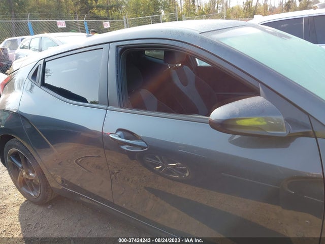 Hyundai Veloster 2.0 2019 KMHTG6AFXKU018110 Image 4