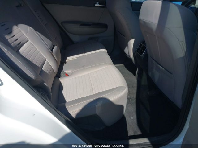 KNDPM3AC1J7423014 KIA Sportage Lx
