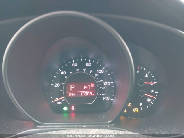KNDJN2A29G7835324 KIA Soul Base