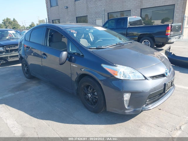 Toyota Prius Four 2015 JTDKN3DU6F1982600 Image 1