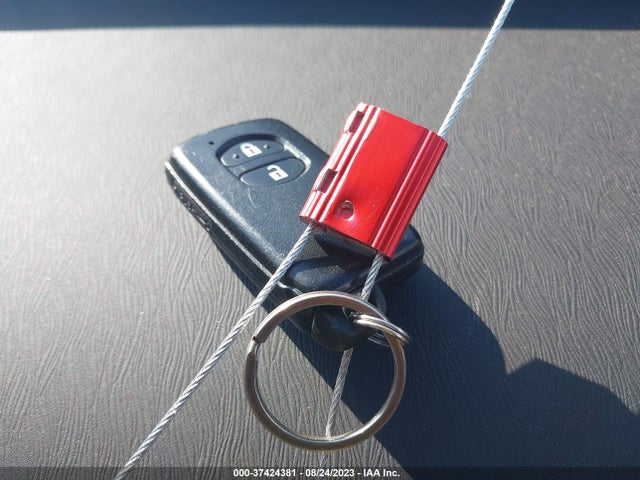 Toyota Prius Four 2015 JTDKN3DU6F1982600 Image 11