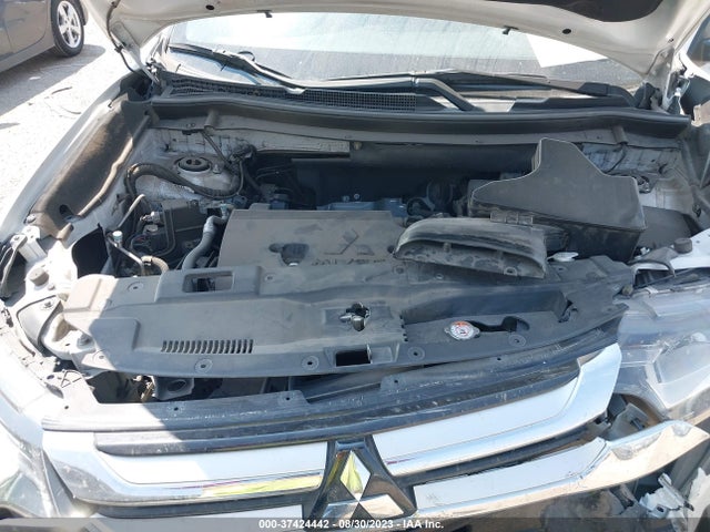 JA4AD3A35HZ034665 Mitsubishi Outlander Se/sel
