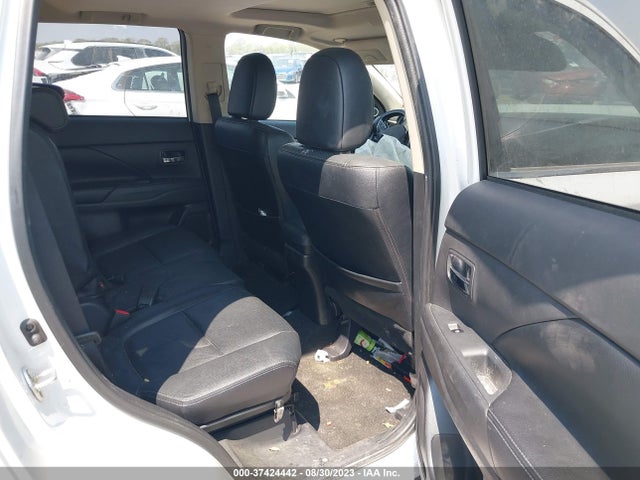 JA4AD3A35HZ034665 Mitsubishi Outlander Se/sel