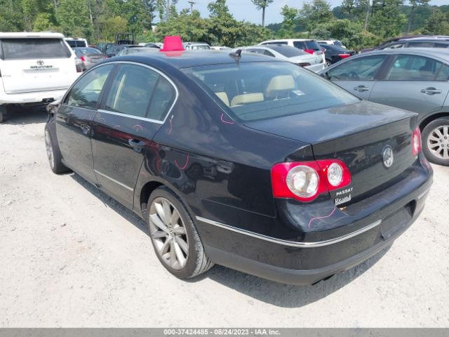 2008 VOLKSWAGEN PASSAT WVWCU73C88E071994 Photo 2